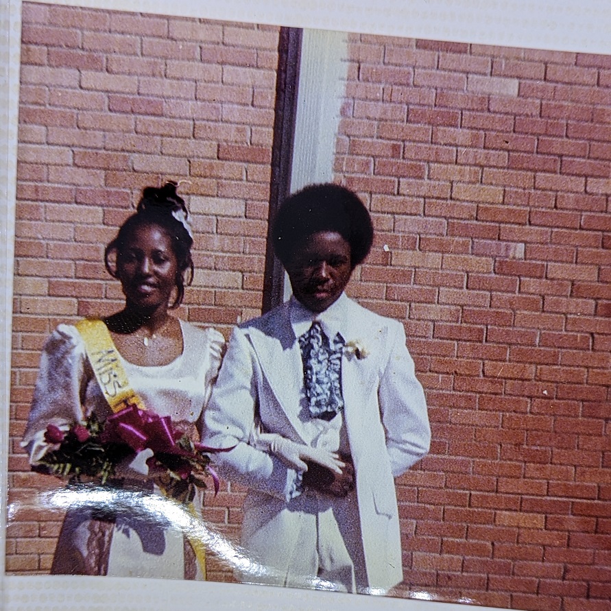 click to see item Miss H... with Date